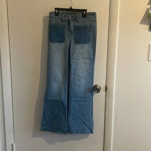 Time and Tru Light wash, high rise bootleg jeans